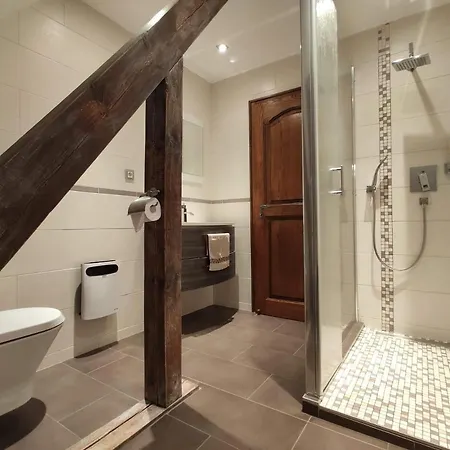 D'hotes Chez Sylviane Bed & Breakfast 3*